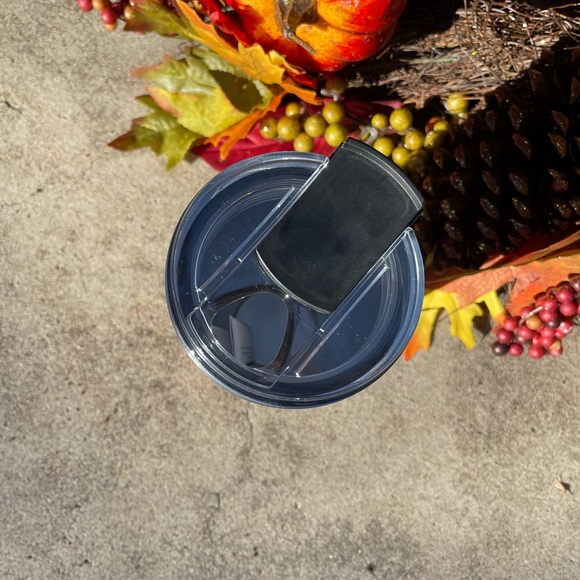 Starbucks ✨LIMITED EDITION✨ Black Glitter Gold Stainless Steel Tumbler - Picture 7 of 9